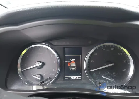 2015 Toyota Highlander Xle V6 z USA, uszkodzony, nr VIN 5TDJKRFH4FS140655